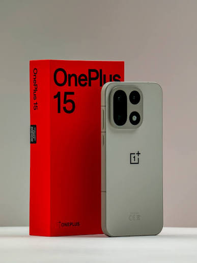 OnePlus 15 – Complete Box with Accessories